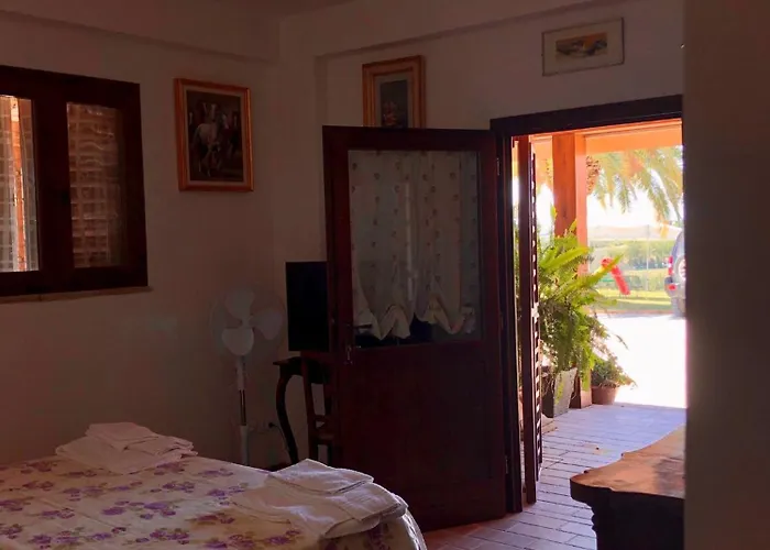 Fronte Piscina * Montemarciano